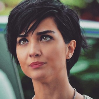 Туба Бюйюкюстюн ,Tuba Buyukustun